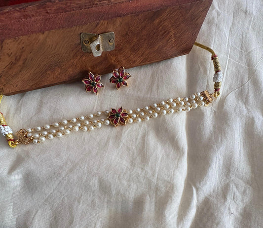 Pearl Choker